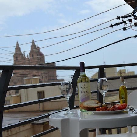 Mellieha Town Centre Bright & Spacious 3 Bedroom Apartment 外观 照片