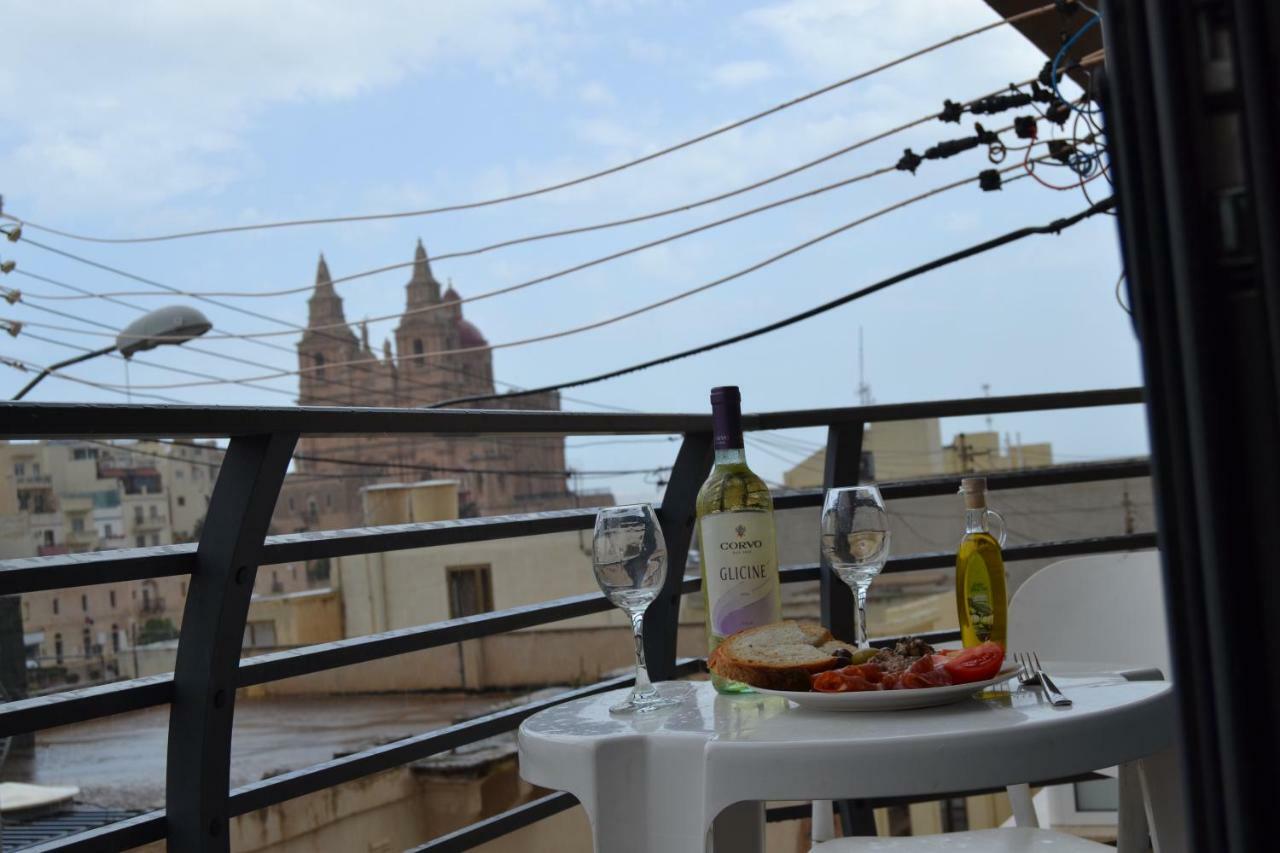 Mellieha Town Centre Bright & Spacious 3 Bedroom Apartment 外观 照片