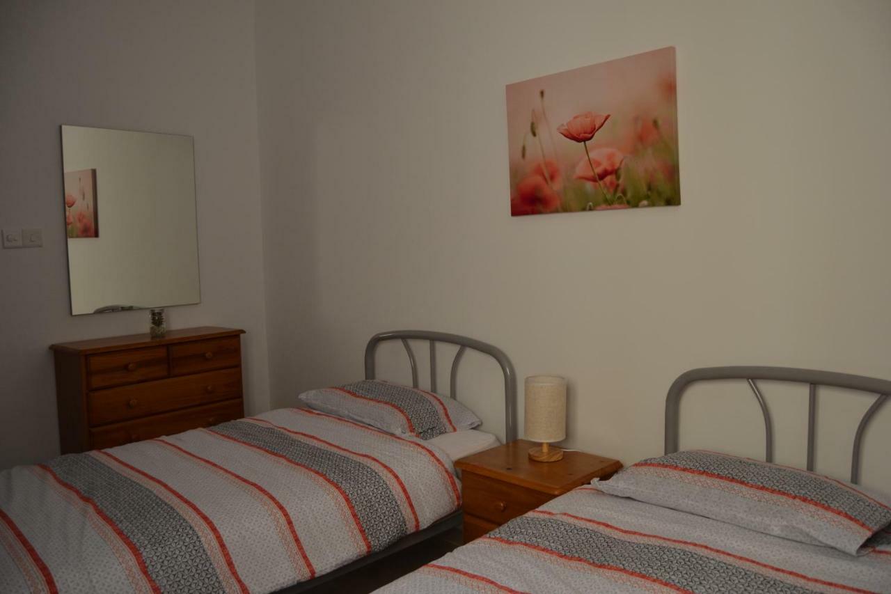 Mellieha Town Centre Bright & Spacious 3 Bedroom Apartment 外观 照片